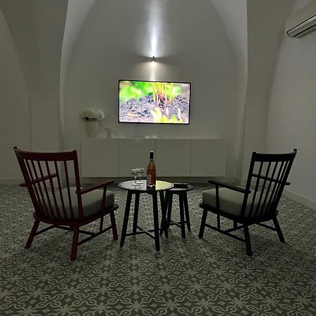 Palac Daun - Studio Apartments Znojmo Extérieur photo