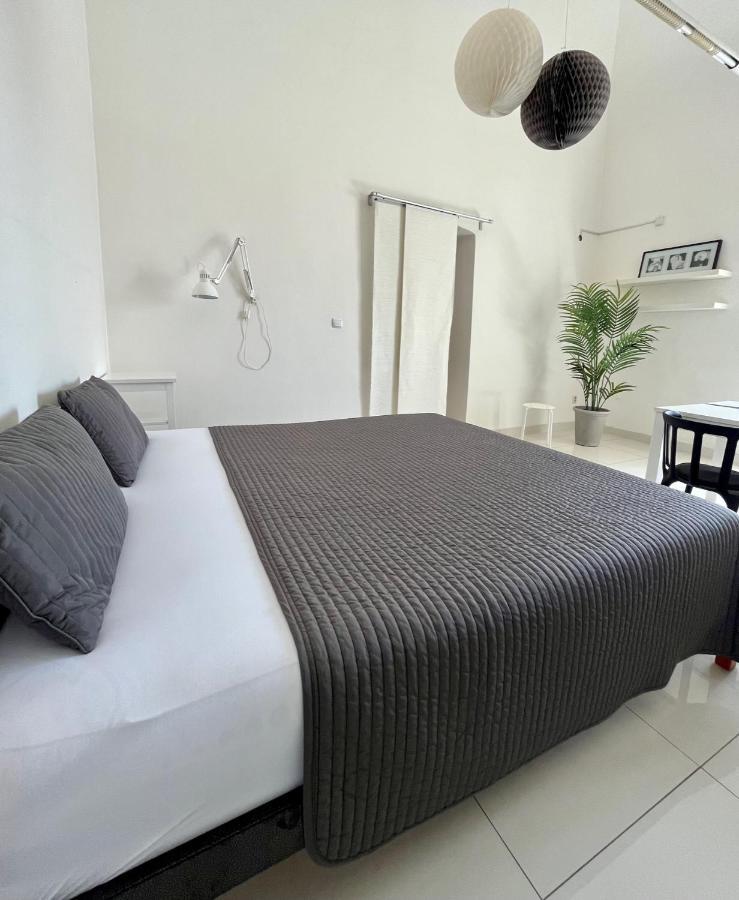 Palac Daun - Studio Apartments Znojmo Extérieur photo